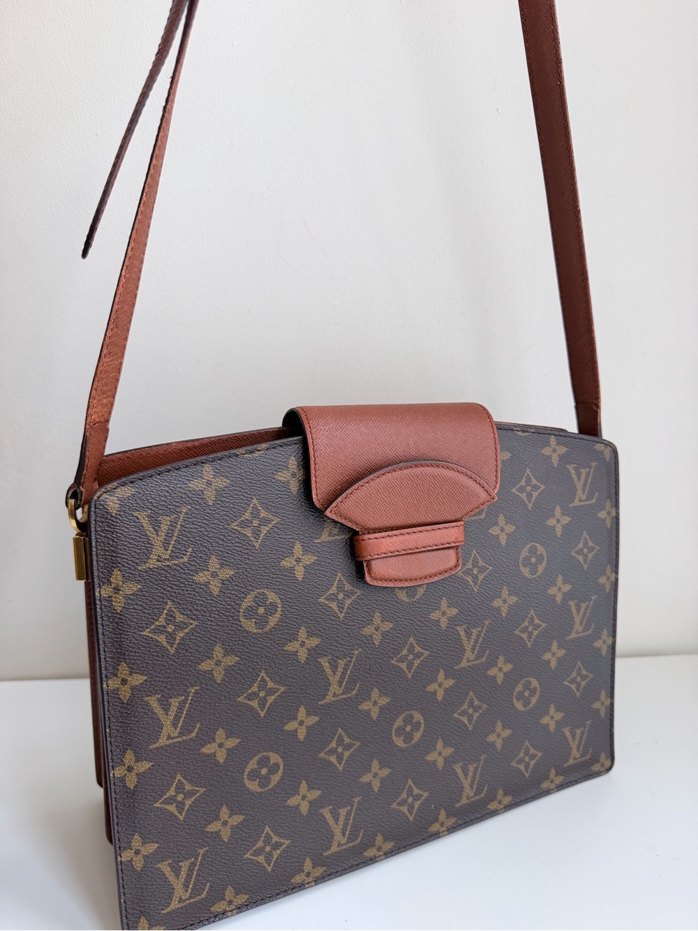 Authentic Louis Vuitton Monogram Courcelles Shoulder Bag - Picture 16 of 16